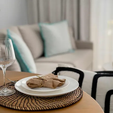 Modern With Parking And Balcony Close To The By Renters Apartman *
